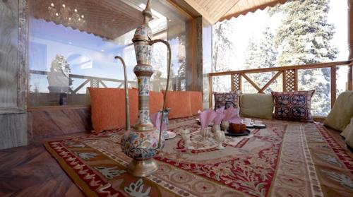 Imagen general del Hotel Excellence Castle. Foto 6