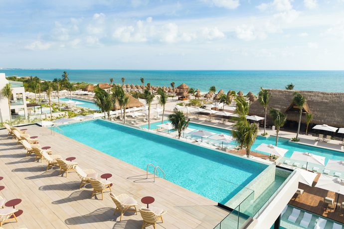 Imagen general del Hotel Excellence Coral Playa Mujeres - Adults Only All Inclusive. Foto 7