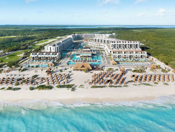 Imagen general del Hotel Excellence Coral Playa Mujeres - Adults Only All Inclusive. Foto 12