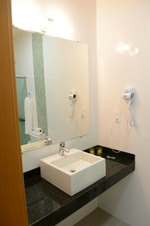 Imagen general del Hotel Excellence Plaza. Foto 14
