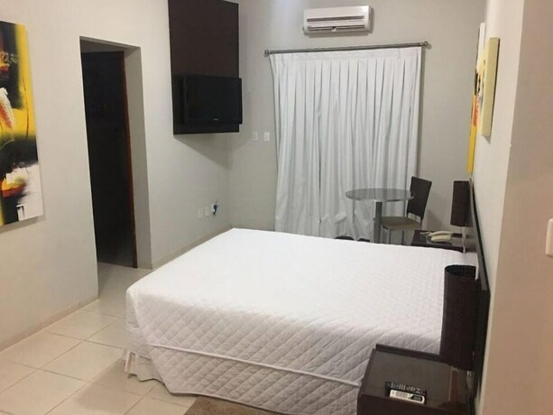 Imagen de la habitación del Hotel Excellence Plaza. Foto 35