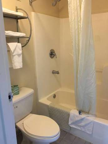 Imagen de la habitación del Hotel Excellent Inn & Suites. Foto 6