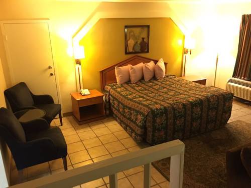 Imagen de la habitación del Hotel Excellent Inn & Suites. Foto 10