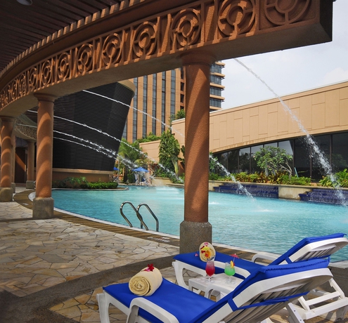 Imagen de la piscina del Hotel Excellent Service Suites At Times Square. Foto 16
