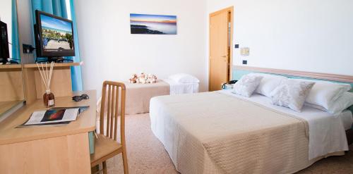 Imagen de la habitación del Hotel Excelsior, Alba Adri&aacute;tica. Foto 17
