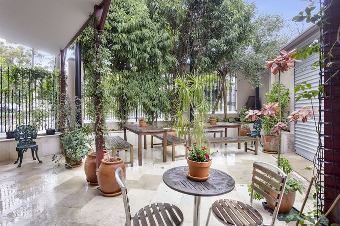 Imagen de los exteriores del Hotel Excelsior Apartments. Foto 15