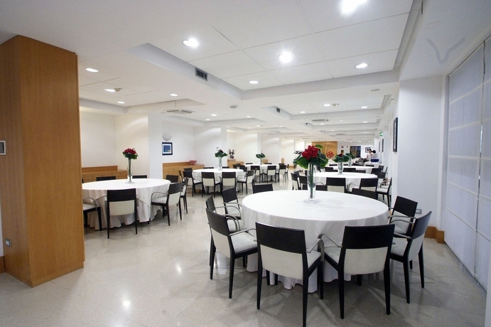 Imagen del bar/restaurante del Hotel Excelsior Bari. Foto 3