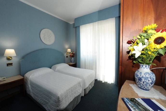 Imagen general del Hotel Excelsior Bay. Foto 3