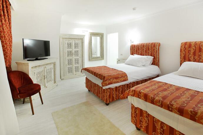 Imagen general del Hotel Excelsior Boutique Sinaia. Foto 26