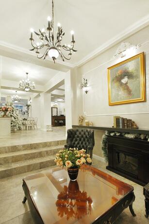 Imagen general del Hotel Excelsior Boutique Sinaia. Foto 45