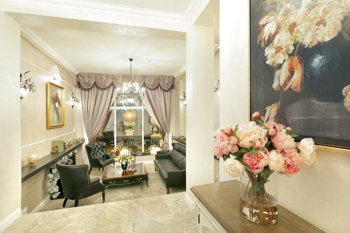 Imagen general del Hotel Excelsior Boutique Sinaia. Foto 46