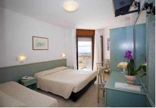 Imagen de la habitación del Hotel Excelsior, Caorle. Foto 4