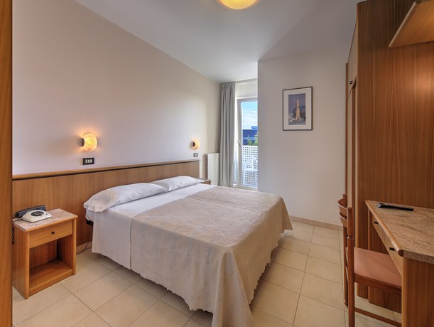 Imagen general del Hotel Excelsior, Cervia. Foto 1