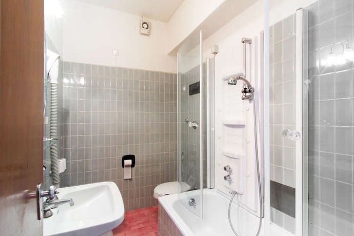 Imagen de la habitación del Hotel Excelsior Cimone. Foto 9