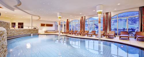 Imagen general del Hotel Excelsior Dolomites Life Resort. Foto 1