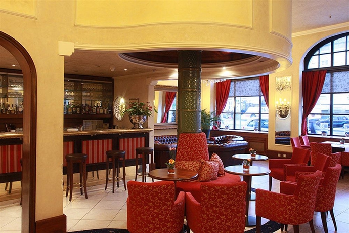 Imagen del bar/restaurante del Hotel Excelsior Frankfurt. Foto 5