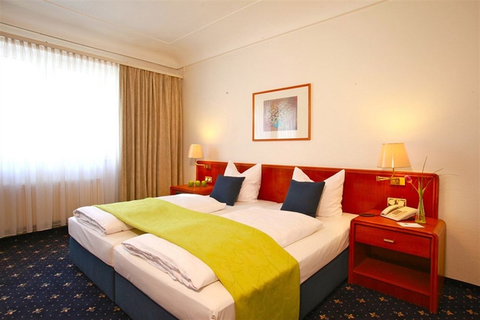 Imagen de la habitación del Hotel Excelsior Frankfurt. Foto 9