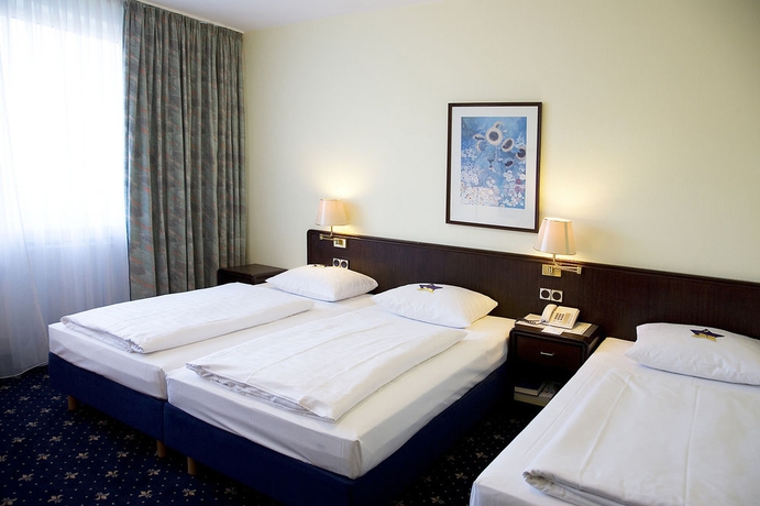 Imagen de la habitación del Hotel Excelsior Frankfurt. Foto 12