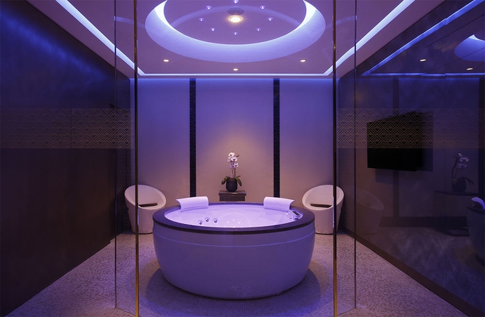 Imagen de la piscina del Hotel Excelsior Hotel Gallia a Luxury Collection. Foto 16