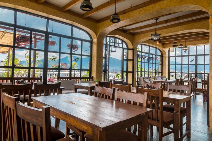 Imagen del bar/restaurante del Hotel Excelsior, Katmandu. Foto 3