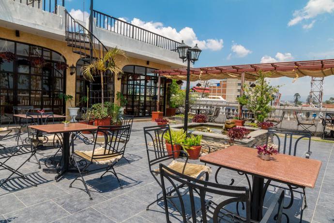 Imagen de los interiores del Hotel Excelsior, Katmandu. Foto 13