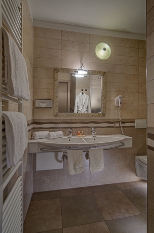 Imagen de la habitación del Hotel Excelsior Le Terrazze. Foto 12