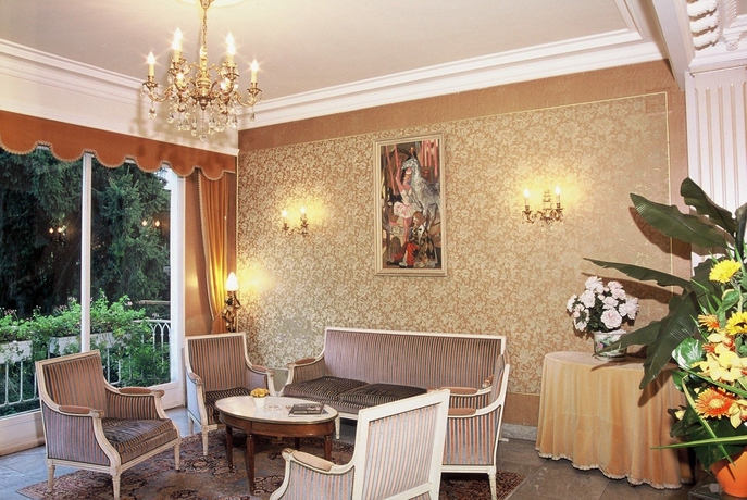 Imagen de los interiores del Hotel Excelsior, Lourdes. Foto 6