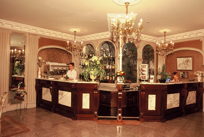 Imagen de los interiores del Hotel Excelsior, Lourdes. Foto 8