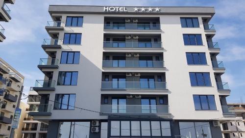 Imagen general del Hotel Excelsior Mamaia Nord. Foto 3