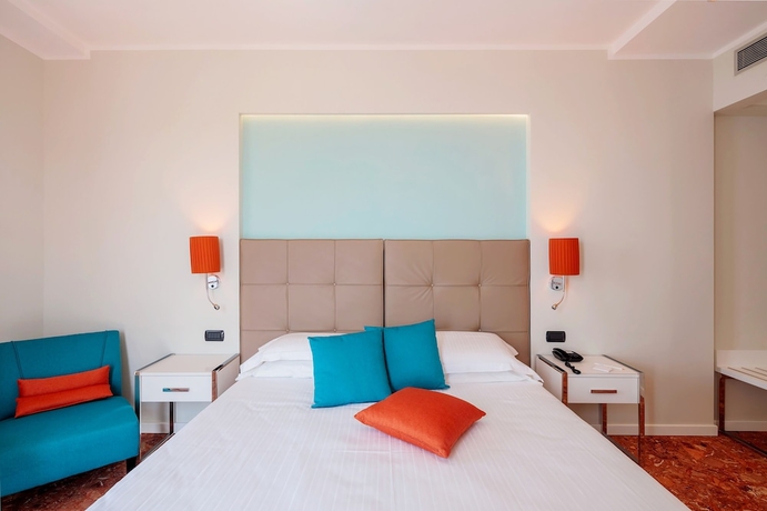 Imagen de la habitación del Hotel Excelsior, Marina di Massa. Foto 10