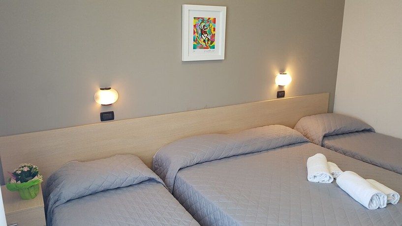 Imagen de la habitación del Hotel Excelsior, Montesilvano. Foto 5