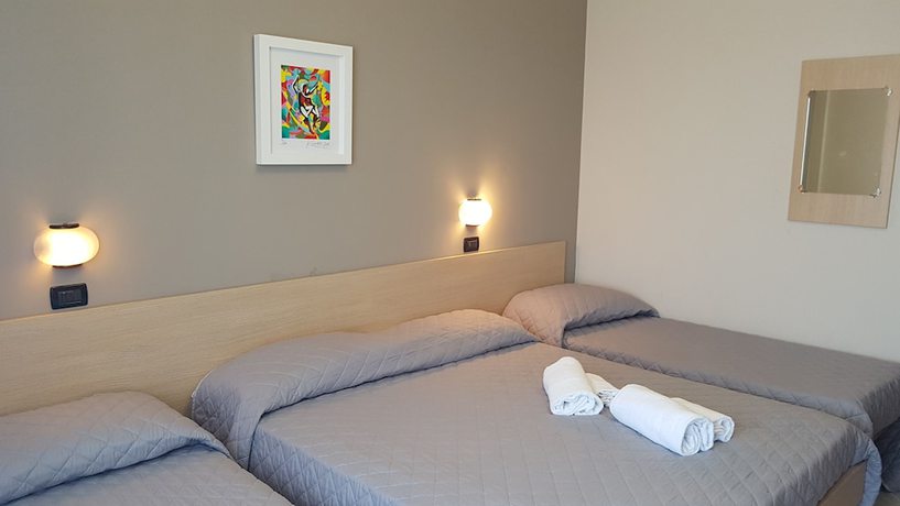 Imagen de la habitación del Hotel Excelsior, Montesilvano. Foto 7