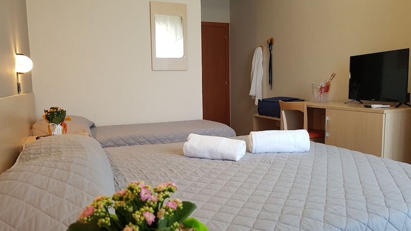 Imagen de la habitación del Hotel Excelsior, Montesilvano. Foto 8