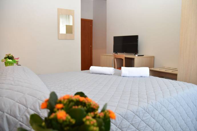 Imagen de la habitación del Hotel Excelsior, Montesilvano. Foto 18