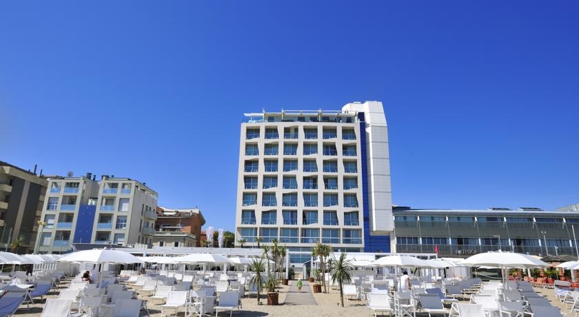 Imagen general del Hotel Excelsior, Pesaro. Foto 5