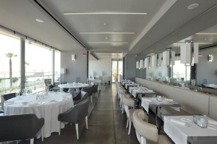 Imagen general del Hotel Excelsior, Pesaro. Foto 14