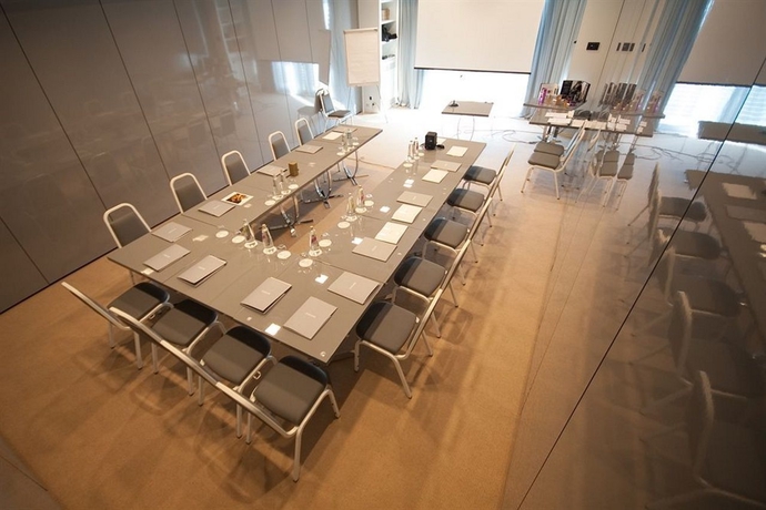 Imagen general del Hotel Excelsior, Pesaro. Foto 16