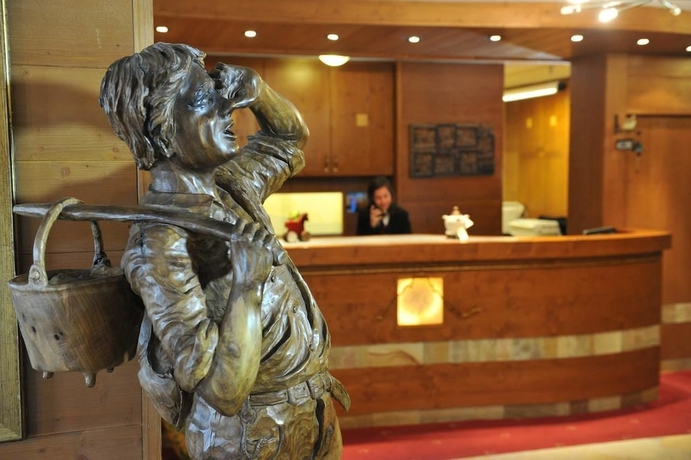 Imagen de los interiores del Hotel Excelsior Planet. Foto 19