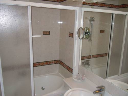 Imagen de la habitación del Hotel Excelsior, Ronchi dei Legionari. Foto 5