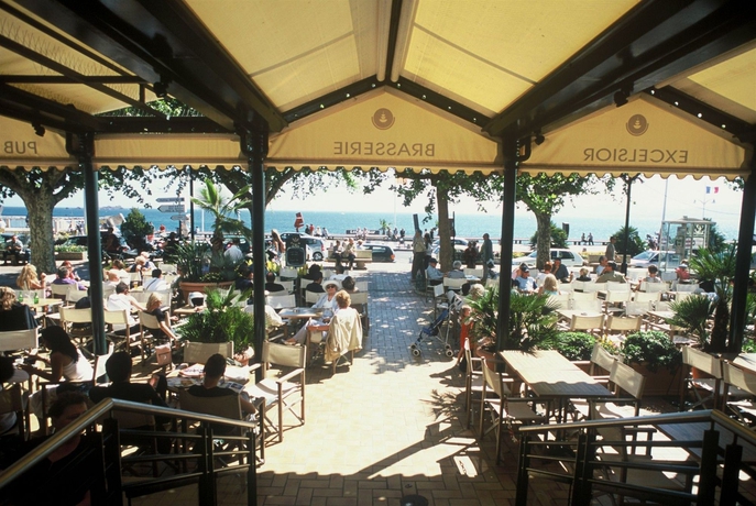 Imagen del bar/restaurante del Hotel Excelsior, Saint Raphael. Foto 3