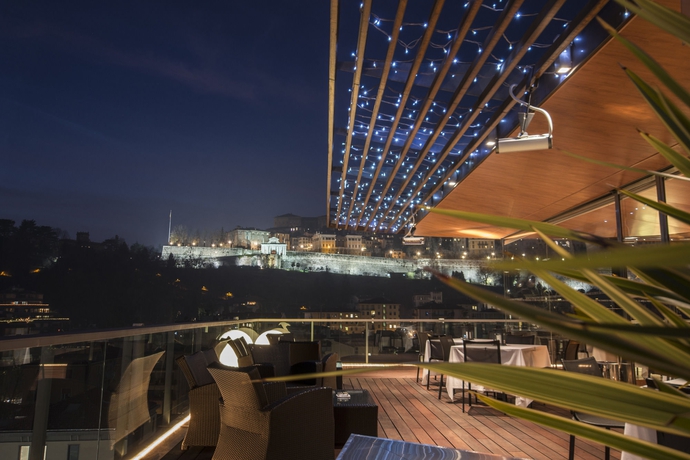 Imagen de los exteriores del Hotel Excelsior San Marco. Foto 10