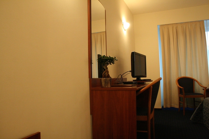Imagen de la habitación del Hotel Excelsior, Timisoara. Foto 16