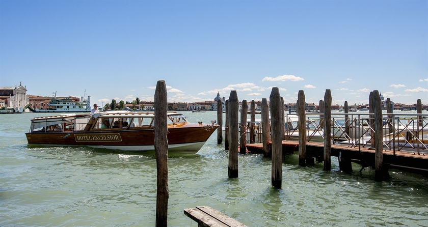 Imagen de los exteriores del Hotel Excelsior Venice. Foto 13
