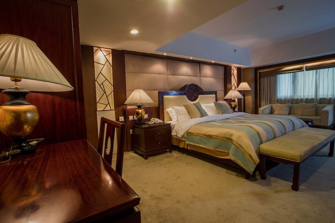 Imagen de la habitación del Hotel Excemon Xinjiang Yilite. Foto 6