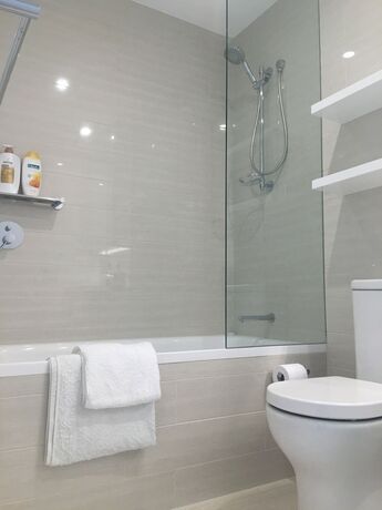 Imagen general del Hotel Exclusive Apartment With Water Views. Foto 2