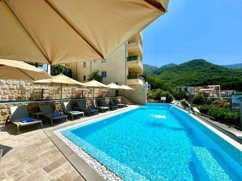 Imagen general del Hotel Exclusive, Budva. Foto 9