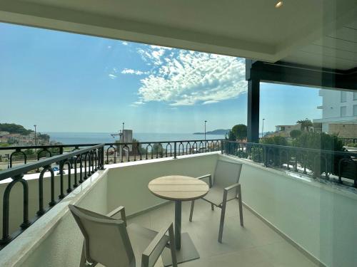 Imagen de la habitación del Hotel Exclusive, Budva. Foto 18