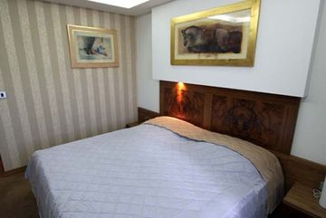 Imagen de la habitación del Hotel Exclusive, Sarajevo. Foto 6