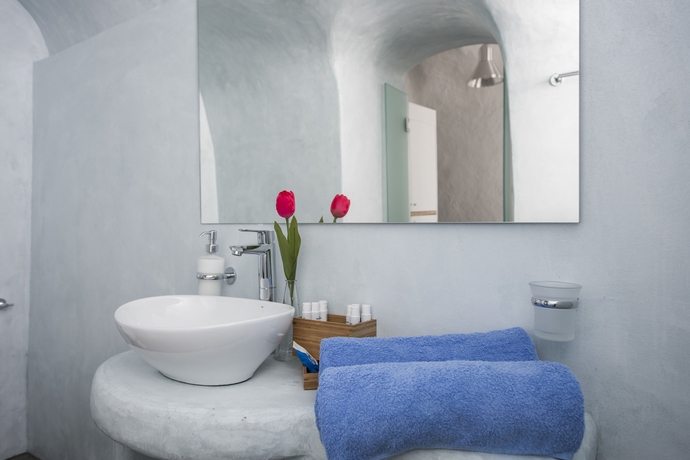 Imagen de la habitación del Hotel Exclusive Suites. Foto 6