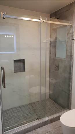 Imagen de la habitación del Hotel Exclusivo Inn and Suites. Foto 4